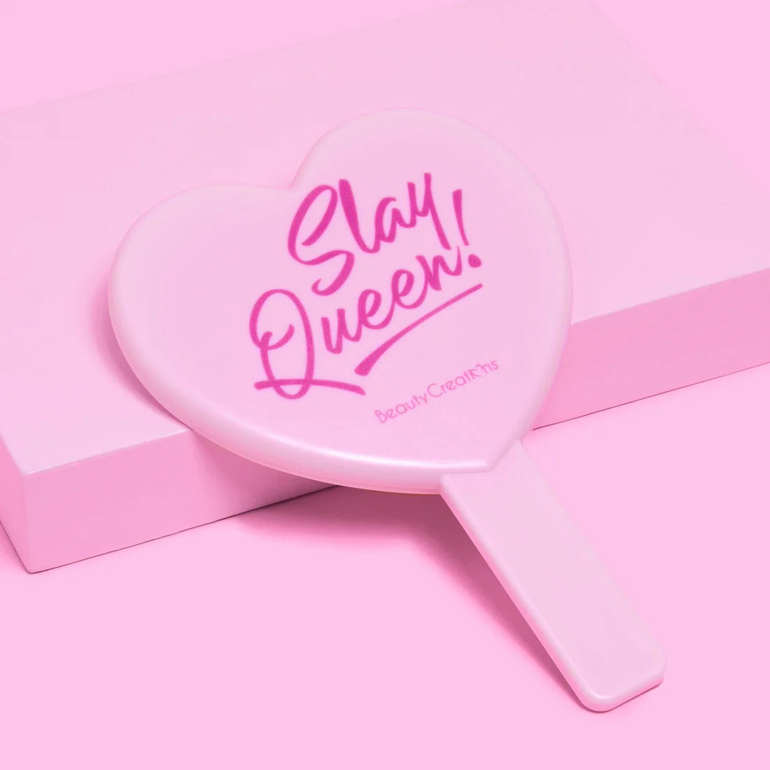 Espejo de mano con forma de corazón "Slay Queen"
